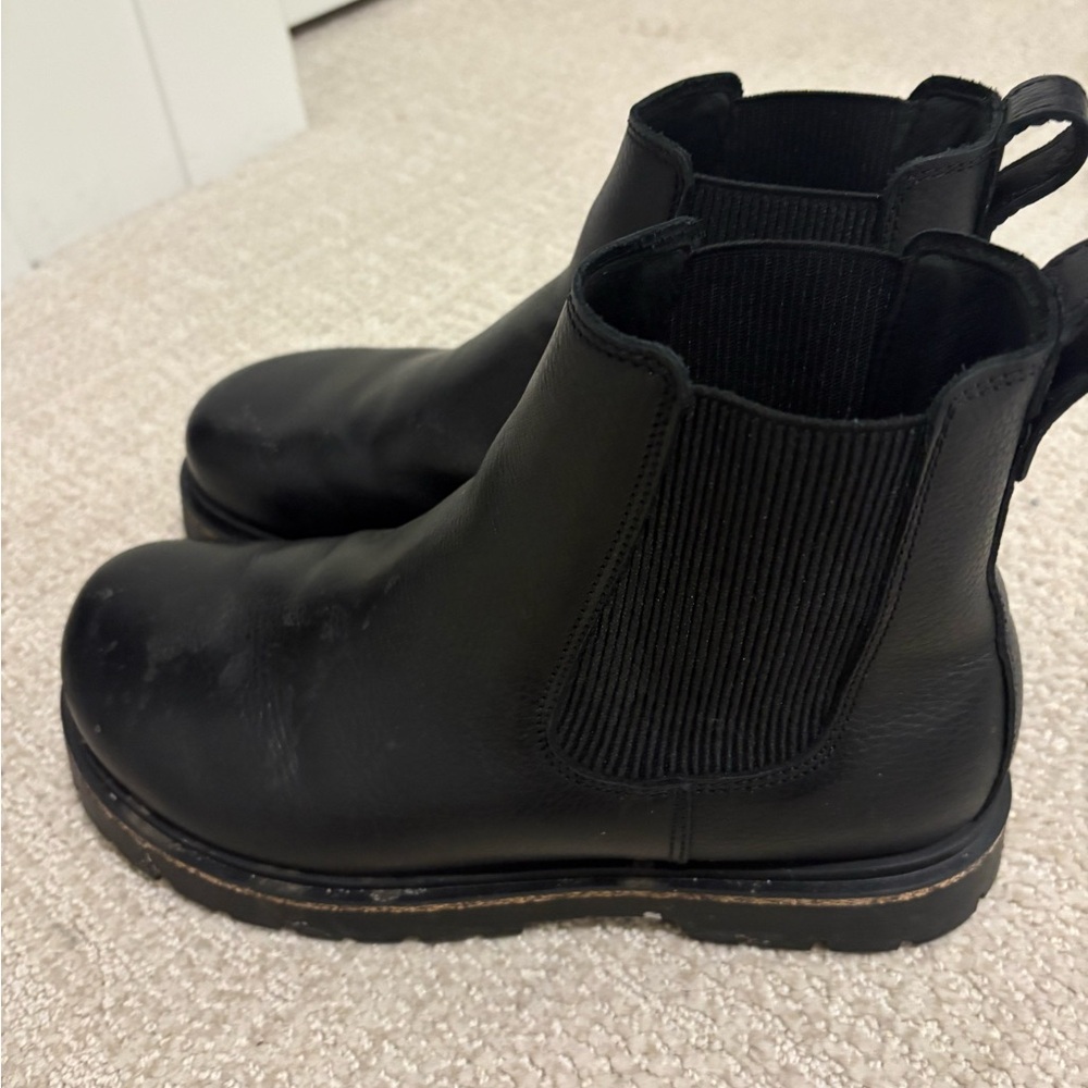 Birkenstock Women’s Chelsea Black Leather Ankle Boots - Picture 2 of 7